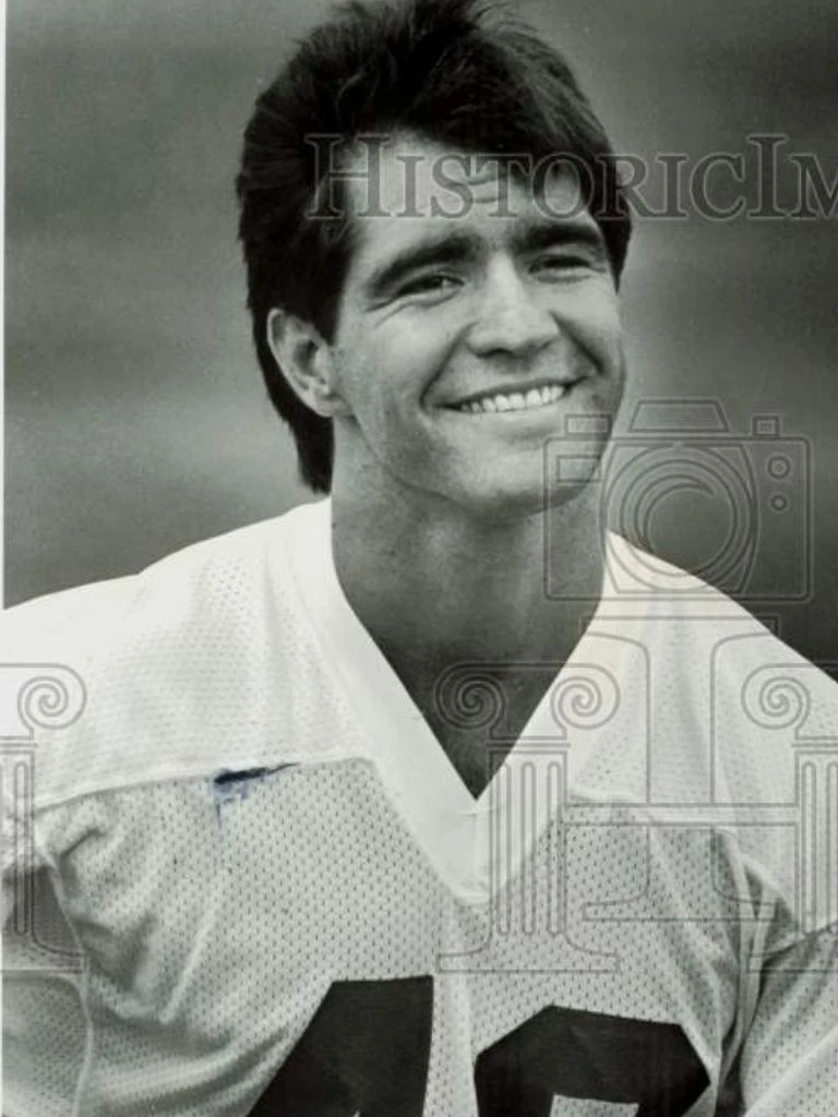 Mike Kozlowski Biography: Wiki, Age, Career, Height, Weight, Boyfriend, Net Worth & More